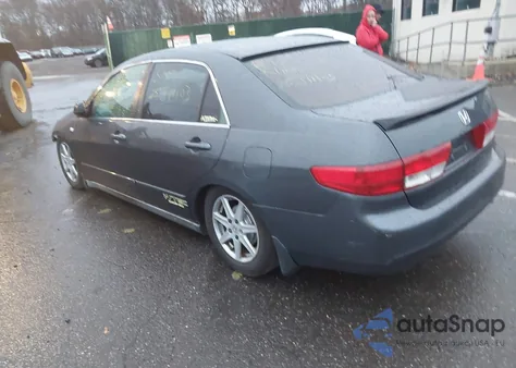 2005 Honda Accord 2.4 Lx from USA, damaged, VIN 1HGCM55405A146850